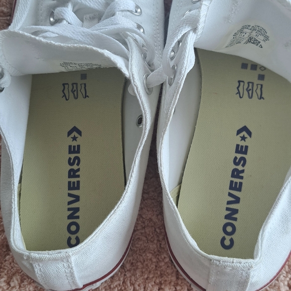 Converse White Low-Top Sneakers Mens Size 9.5.  Womens Size 11.5 - Picture 5 of 10